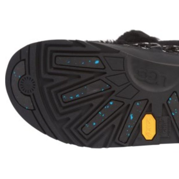 Ugg waterproof, sherling lined, winter boot - Picture 4 of 4